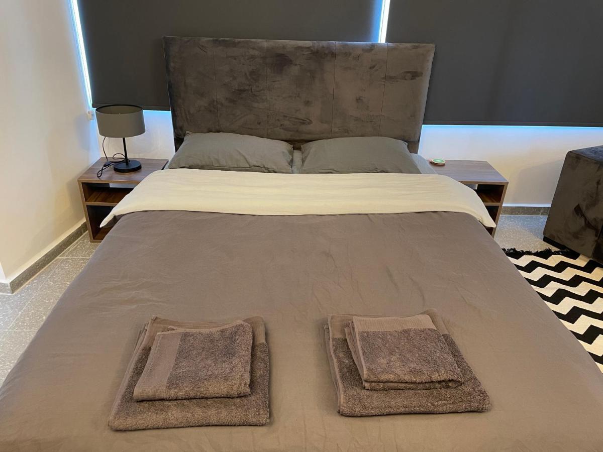 Mr. Studio In Ortakoy , North Nicosia + Wifi + Netflix Ngoại thất bức ảnh