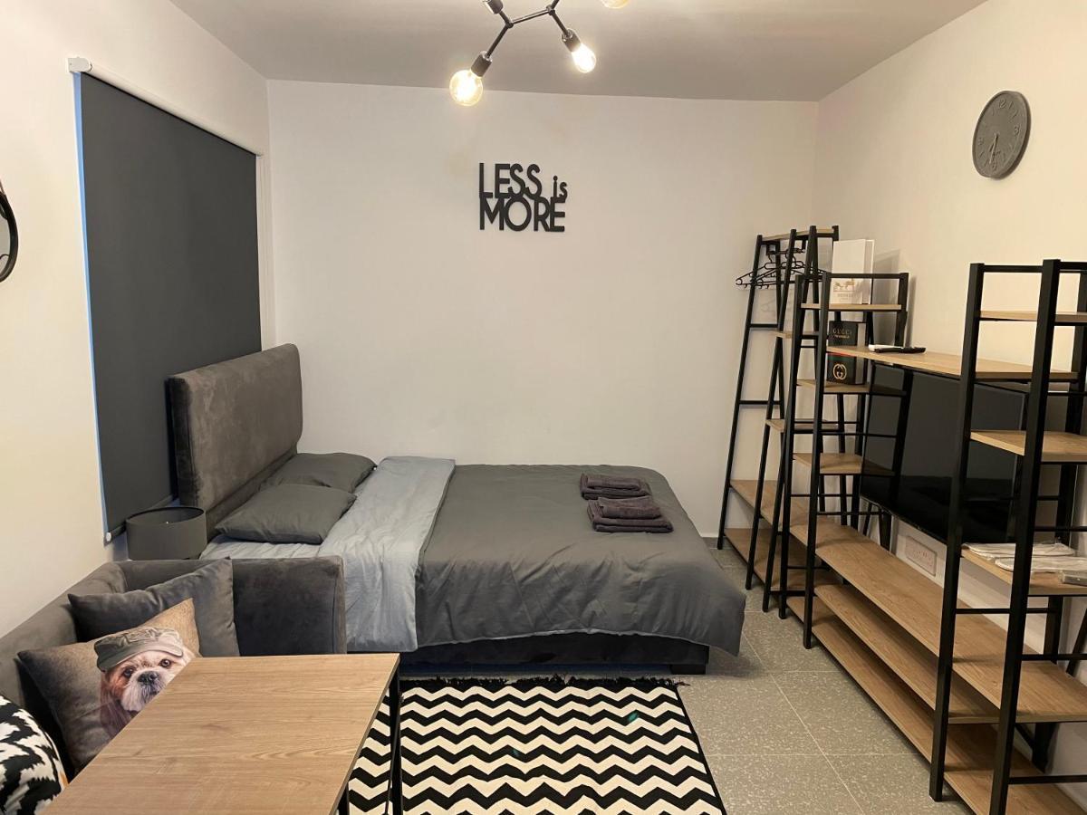 Mr. Studio In Ortakoy , North Nicosia + Wifi + Netflix Ngoại thất bức ảnh