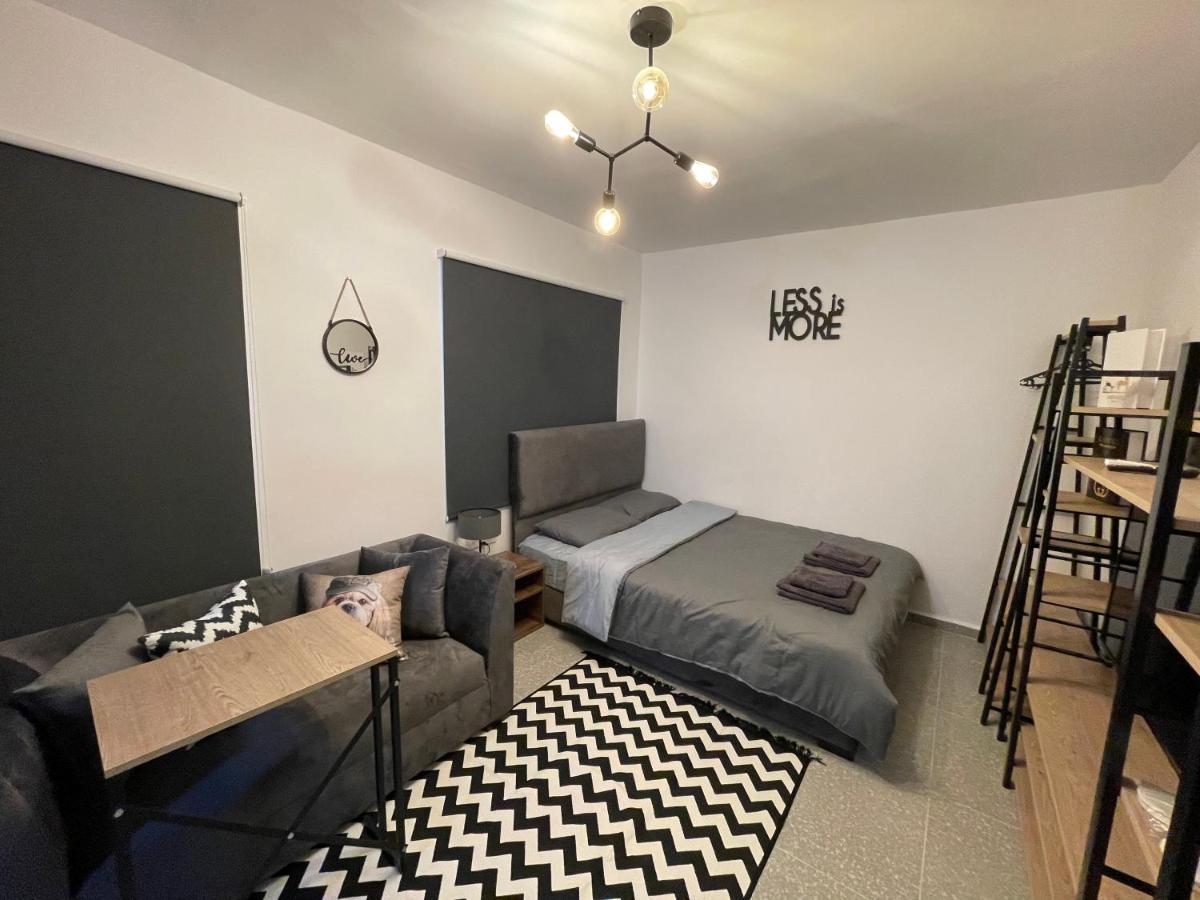Mr. Studio In Ortakoy , North Nicosia + Wifi + Netflix Ngoại thất bức ảnh