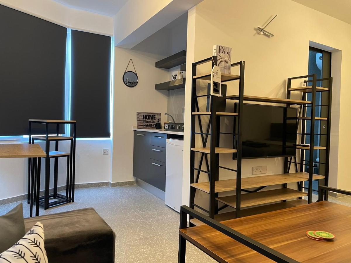 Mr. Studio In Ortakoy , North Nicosia + Wifi + Netflix Ngoại thất bức ảnh