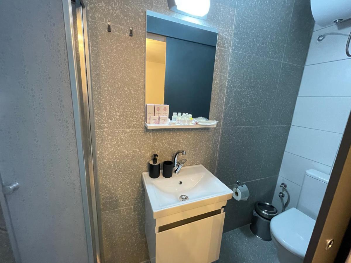 Mr. Studio In Ortakoy , North Nicosia + Wifi + Netflix Ngoại thất bức ảnh